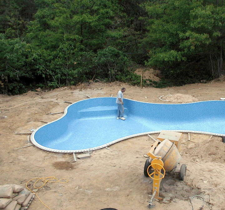 Liner install2.GIF (326797 bytes)